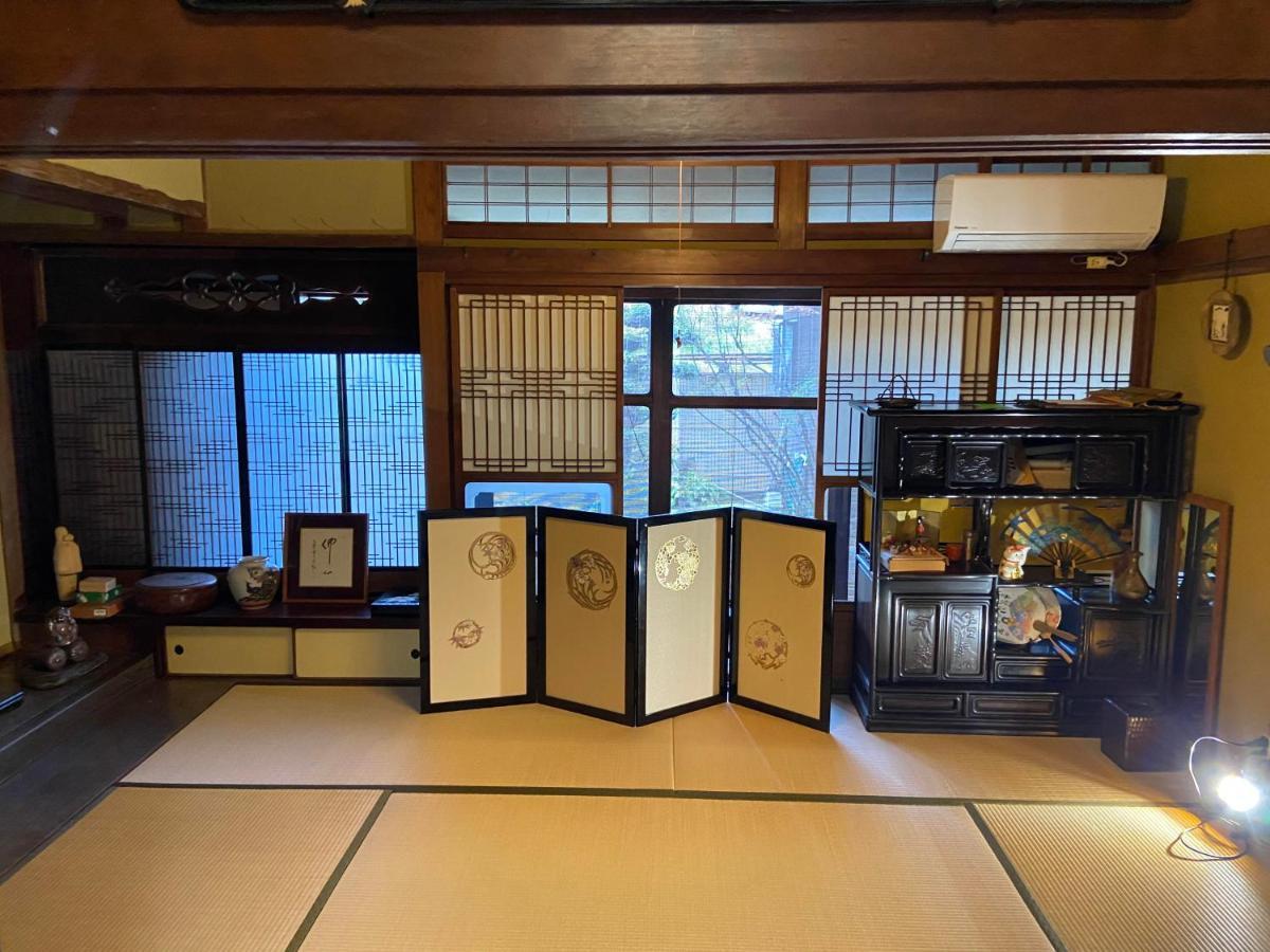 古民家ゲストハウス穏 Sakaide Bagian luar foto